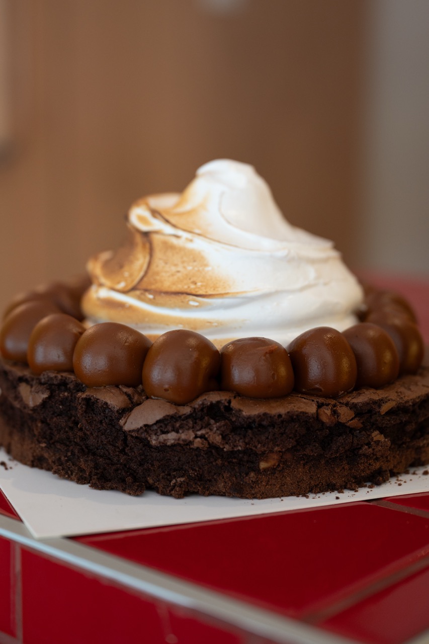 Torta Marquise Con Dulce de Leche y Merengue (21cm)