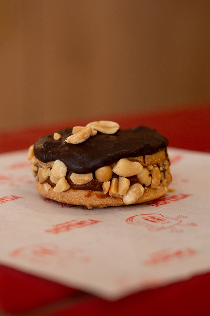 Alfajor de Chocolate, Crema de Maní y Dulce de Leche x3