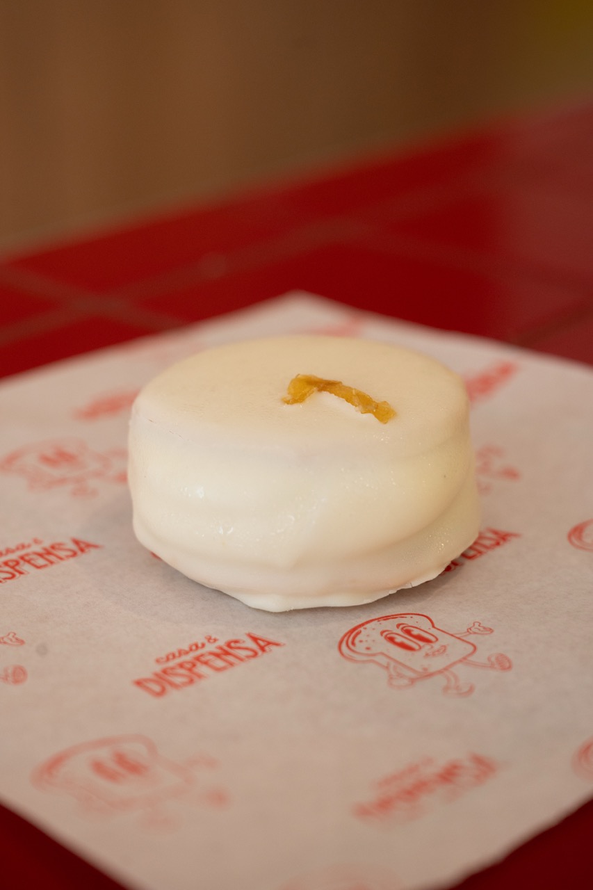 Alfajor de Crema de Limón y Chocolate Blanco x3
