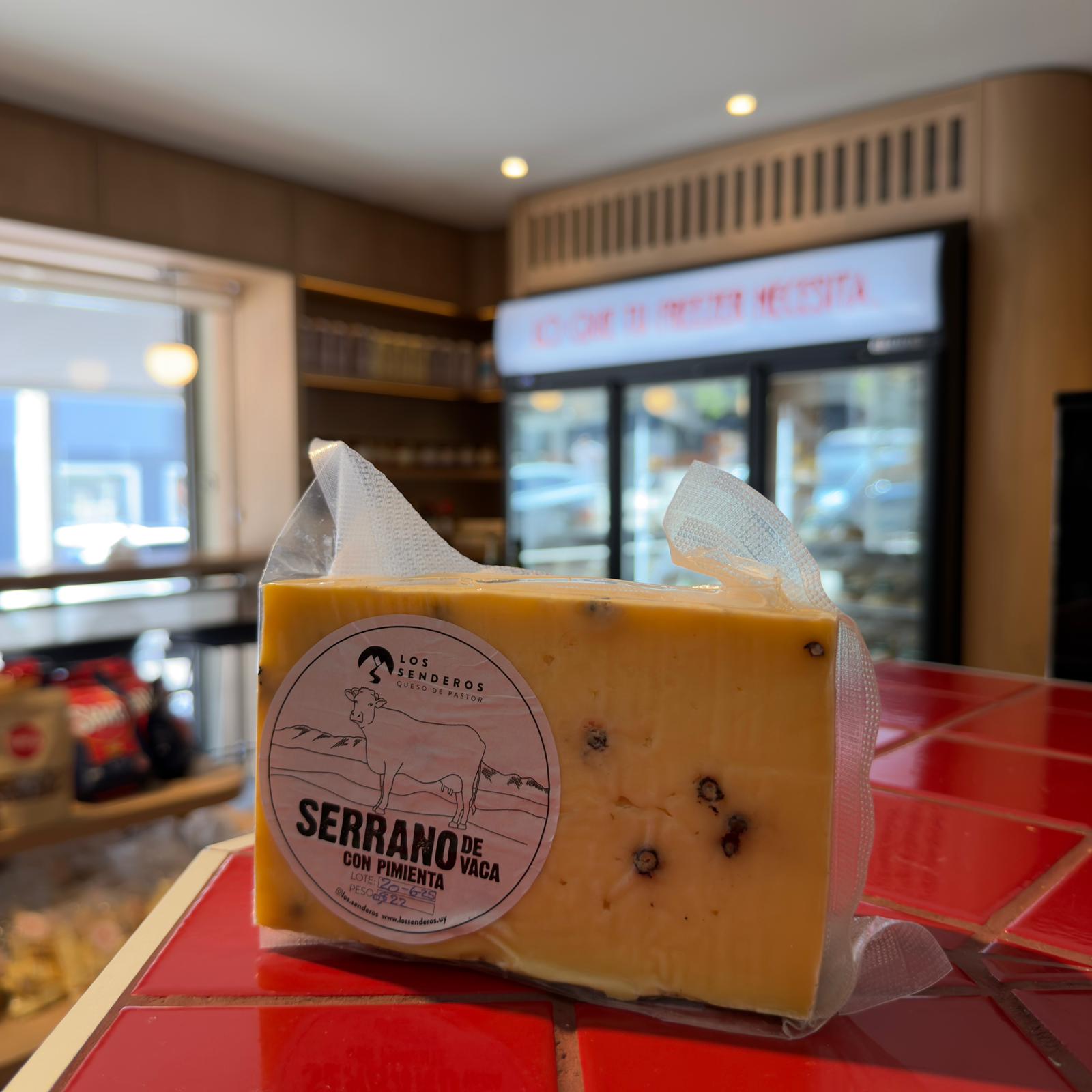 Serrano Con Pimienta Vaca Los Senderos (450 - 500g)